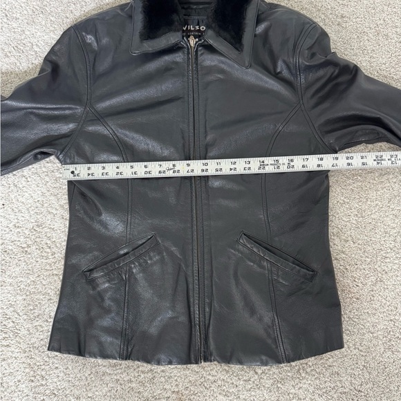 Wilson Black Leather Jacket with Removable Faux Fur Collar Y2K 90’s - Picture 9 of 10